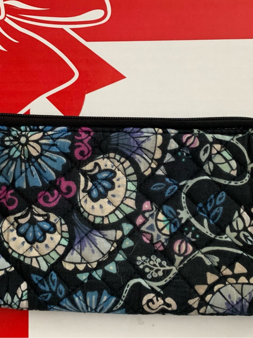 Vera Bradley quilted floral tag close-up